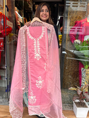 Cotton muslin suit under 1500/-