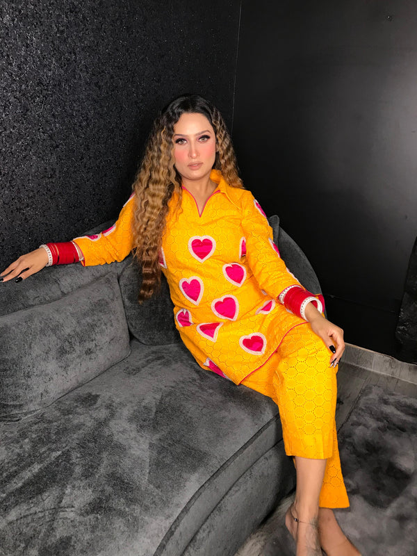 Hakoba Heart short suit