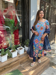 Pure crape floral suit