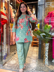 Shimmer crape suit Rakhi edit