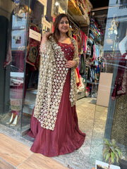 The Opara Silk Regal Gown: The Bespoke Mirror-Work Ensemble